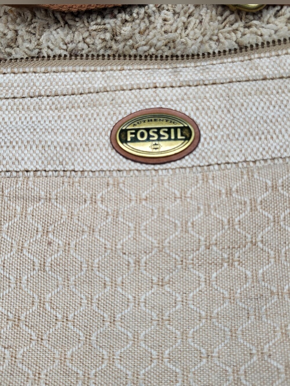 Fossil Vintage Cream Canvas Crossbody with Tan Leather Trim - Picture 2 of 5